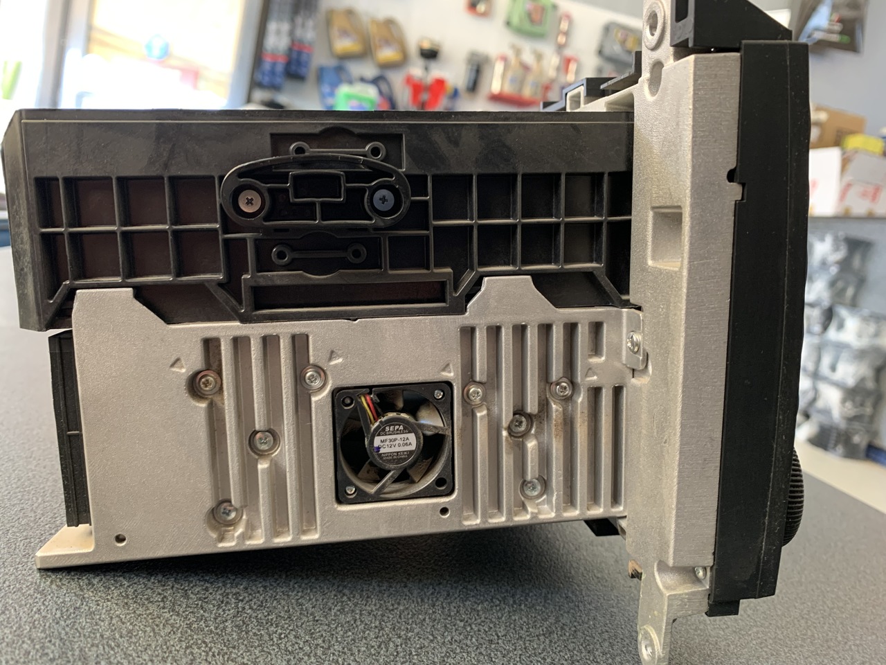 RADIO CD MERCEDES SPRINTER 906 MF2830 - Sistema de navegação por Veículo comercial: foto 4 RADIO CD MERCEDES SPRINTER 906 MF2830 - Sistema de navegação por Veículo comercial: foto 4