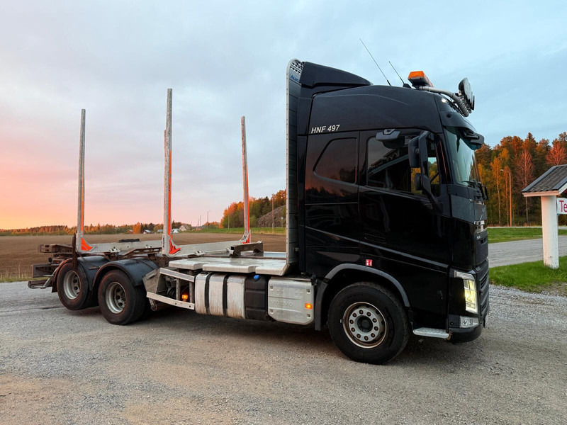 Volvo FH 500 Chassis or Timber Truck - Camião de transporte de madeira: foto 4 Volvo FH 500 Chassis or Timber Truck - Camião de transporte de madeira: foto 4