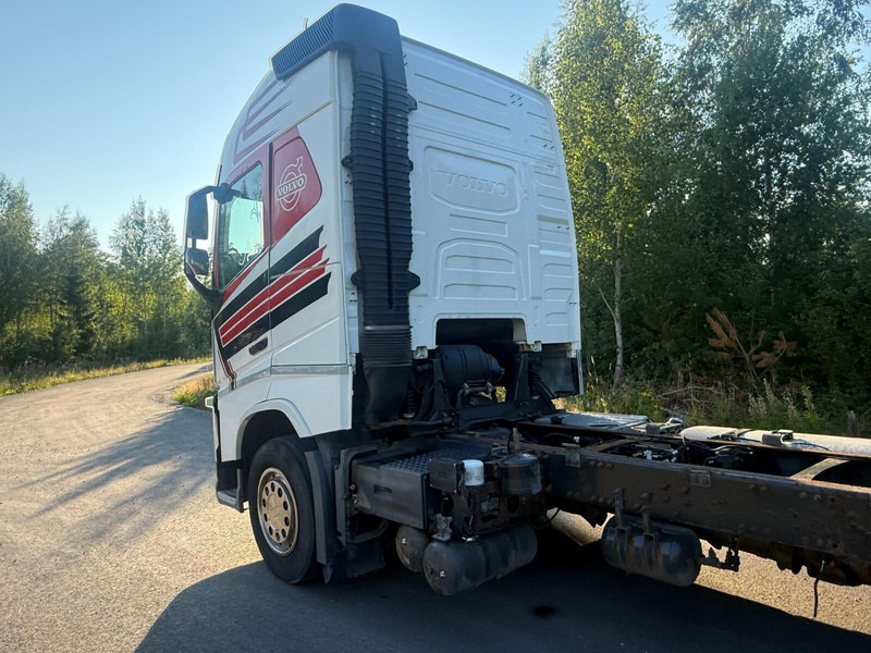 Camião chassi Volvo FH460 Globe 2016: foto 7 Camião chassi Volvo FH460 Globe 2016: foto 7