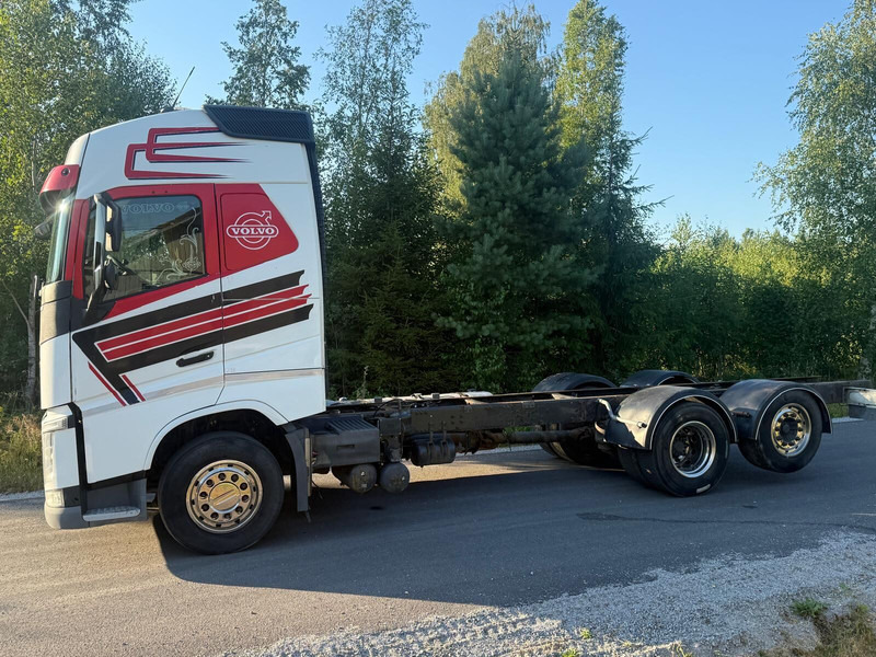 Volvo FH460 SOLD SOLD SOLD - Camião chassi: foto 2 Volvo FH460 SOLD SOLD SOLD - Camião chassi: foto 2