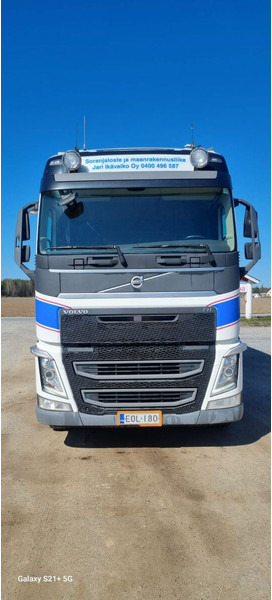 Volvo FH540 Globe 8x4 2017 MANUAL - Camião furgão: foto 5 Volvo FH540 Globe 8x4 2017 MANUAL - Camião furgão: foto 5