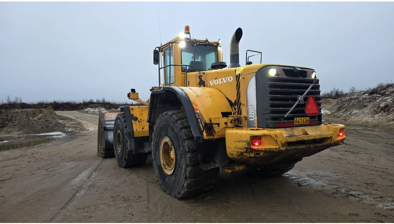 Volvo L220E - Pá carregadora de rodas: foto 3 Volvo L220E - Pá carregadora de rodas: foto 3