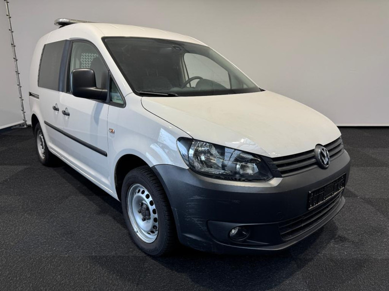 Volkswagen Caddy Caddy L1H1 1.6 TDI 75pk Airco - Furgão compacto: foto 1 Volkswagen Caddy Caddy L1H1 1.6 TDI 75pk Airco - Furgão compacto: foto 1