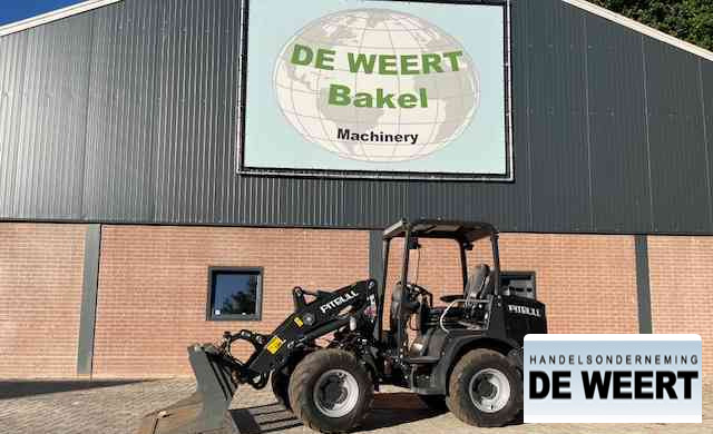 Pitbull X27-36 - Pá carregadora de rodas: foto 1 Pitbull X27-36 - Pá carregadora de rodas: foto 1