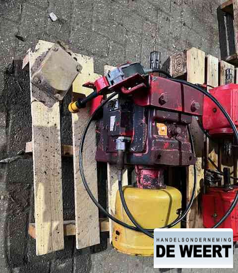 Trioliet tandwielkast , haakse aandrijving , trioliet mengwagen - Caixa de velocidade por Máquina agrícola: foto 4 Trioliet tandwielkast , haakse aandrijving , trioliet mengwagen - Caixa de velocidade por Máquina agrícola: foto 4