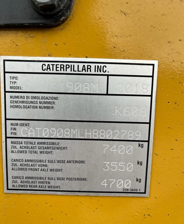 Caterpillar 908M - Pá carregadora de rodas: foto 5 Caterpillar 908M - Pá carregadora de rodas: foto 5
