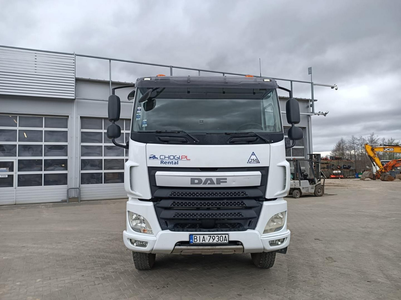 DAF CF510 - Camião basculante: foto 2 DAF CF510 - Camião basculante: foto 2