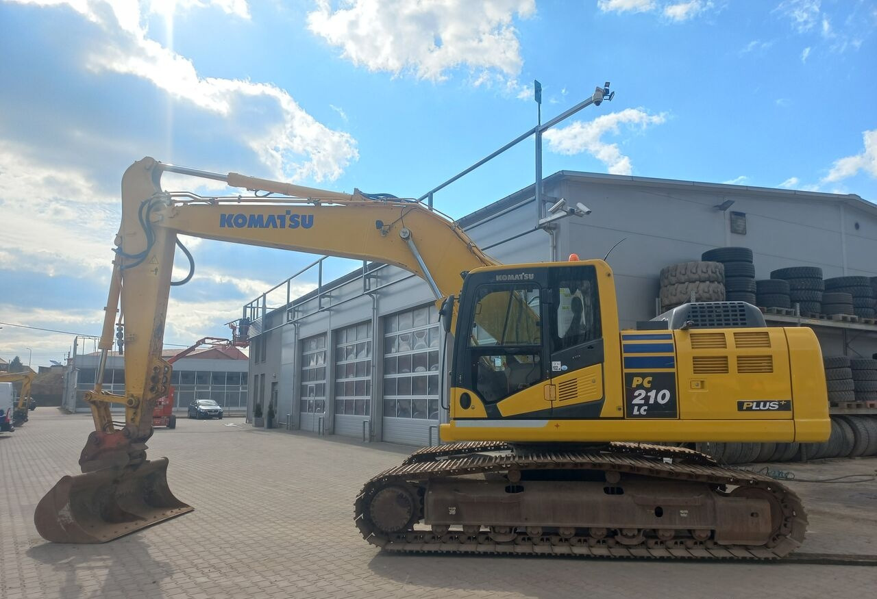 Komatsu Komatsu PC 210LC-10 - Escavadora de rastos: foto 5 Komatsu Komatsu PC 210LC-10 - Escavadora de rastos: foto 5