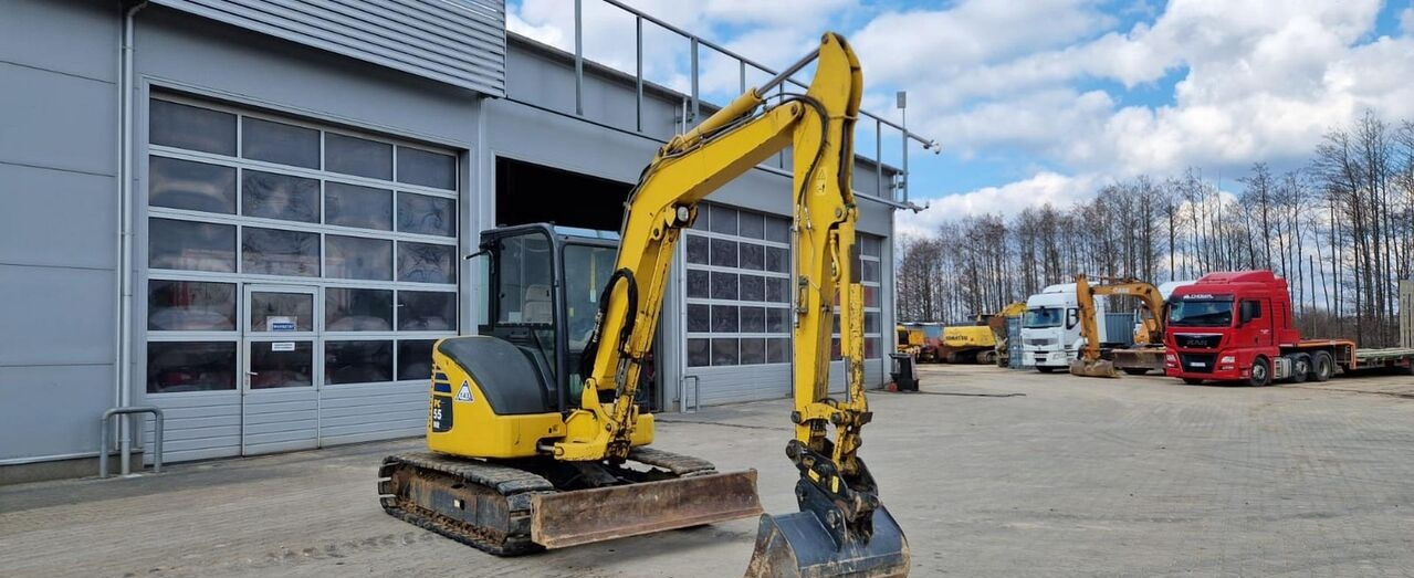 Komatsu PC 55MR-3 - Mini escavadeira: foto 1 Komatsu PC 55MR-3 - Mini escavadeira: foto 1