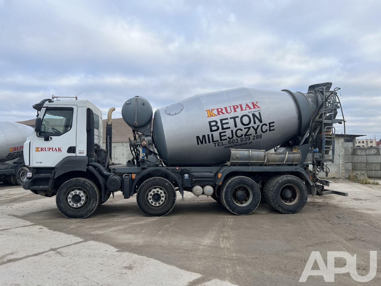 Renault Kerax 410 - Camião betoneira: foto 2 Renault Kerax 410 - Camião betoneira: foto 2