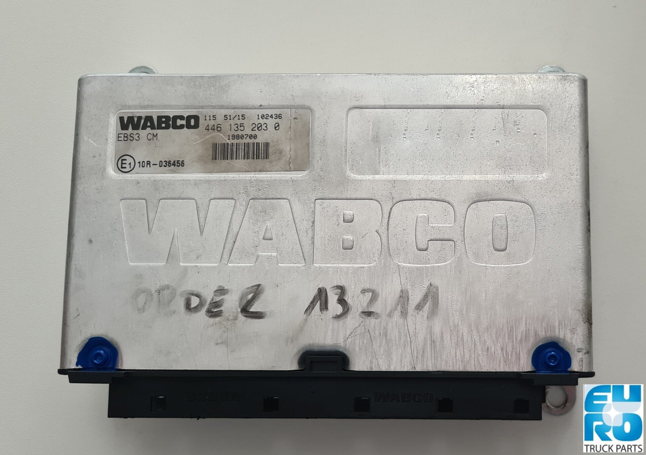 DAF REGELEENHEID RECOND., EBS, WABCO +STATIEGELD 4461352030REC - Válvula de freio por Camião: foto 1 DAF REGELEENHEID RECOND., EBS, WABCO +STATIEGELD 4461352030REC - Válvula de freio por Camião: foto 1