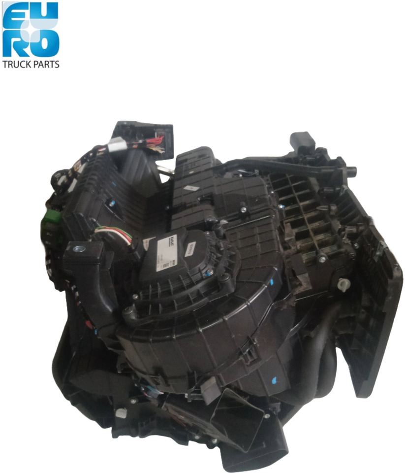 DAF XF 106 HEATER, CCC 2017-USED+DEPOSIT 2302628U - Radiador por Camião: foto 3 DAF XF 106 HEATER, CCC 2017-USED+DEPOSIT 2302628U - Radiador por Camião: foto 3