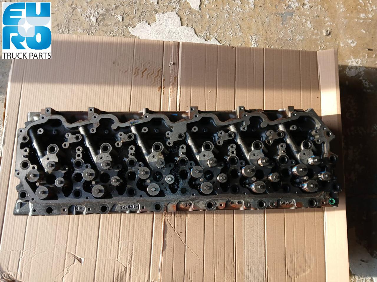 DAF XG CYLINDER HEAD ENGINE MX-13 USED + DEPOSIT - Cabeça do motor por Camião: foto 1 DAF XG CYLINDER HEAD ENGINE MX-13 USED + DEPOSIT - Cabeça do motor por Camião: foto 1
