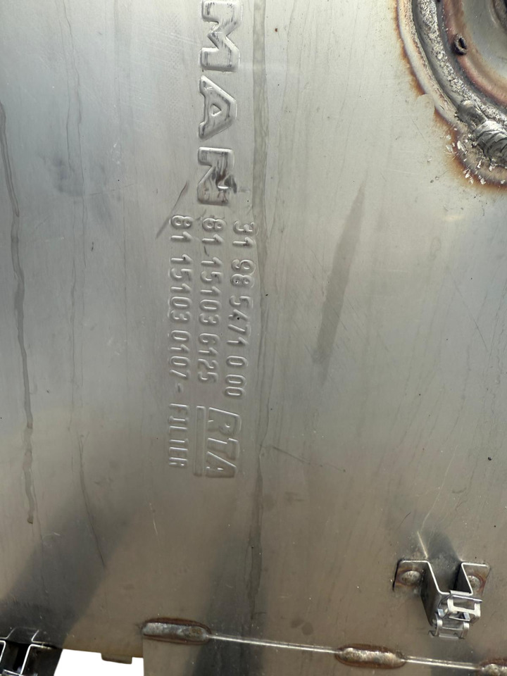 KATALYSATOR MAN TGX/TGS EURO 6 | GEREVISEERD MET DPF EN NIEUWE SCR D2066LF/D2676LF + BORG | 81151036115 - Conversor catalítico por Camião: foto 4 KATALYSATOR MAN TGX/TGS EURO 6 | GEREVISEERD MET DPF EN NIEUWE SCR D2066LF/D2676LF + BORG | 81151036115 - Conversor catalítico por Camião: foto 4