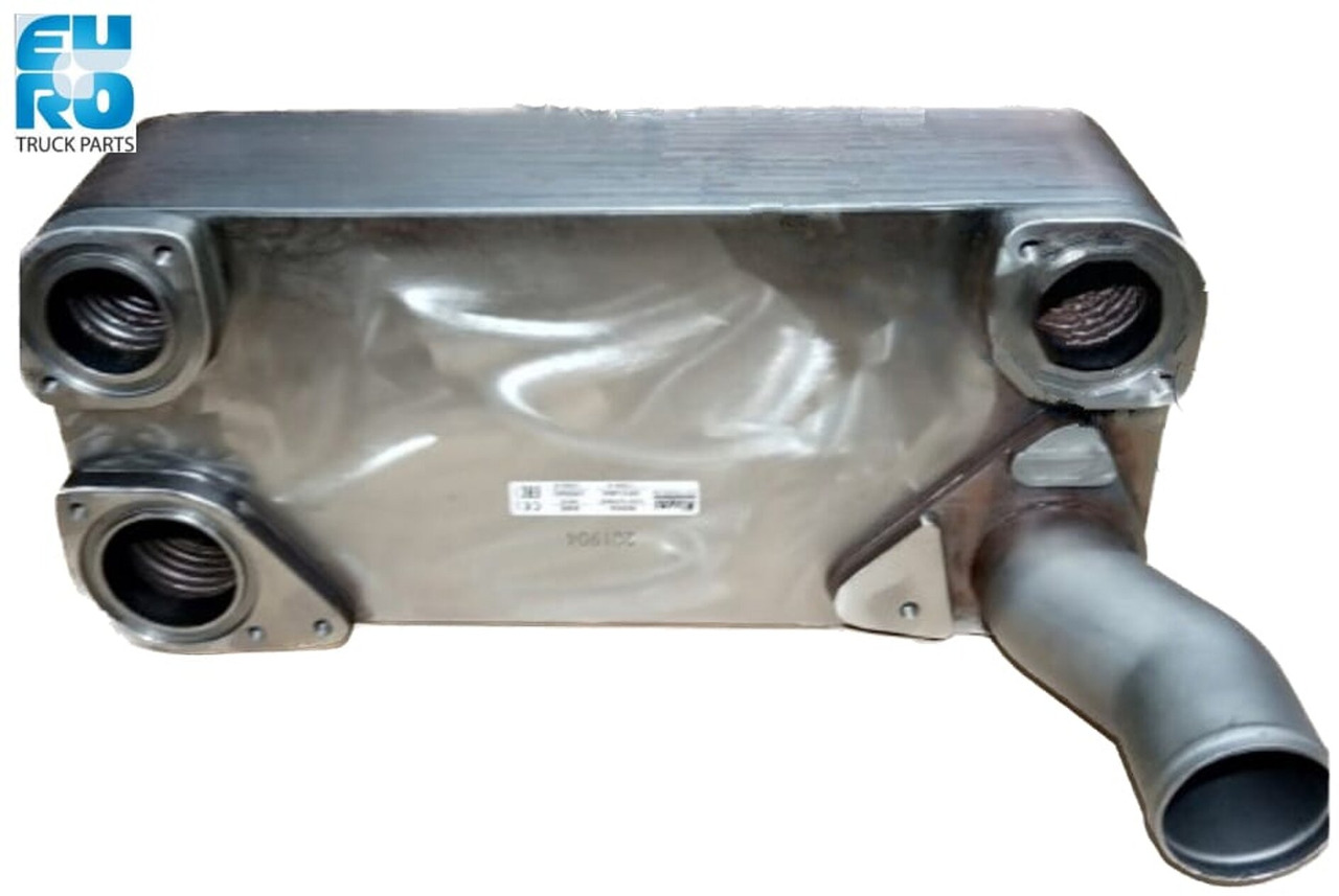 MAN TGA-S-X -16 RETARDER KOELER NISSENS - Sistema de arrefecimento por Camião: foto 1 MAN TGA-S-X -16 RETARDER KOELER NISSENS - Sistema de arrefecimento por Camião: foto 1