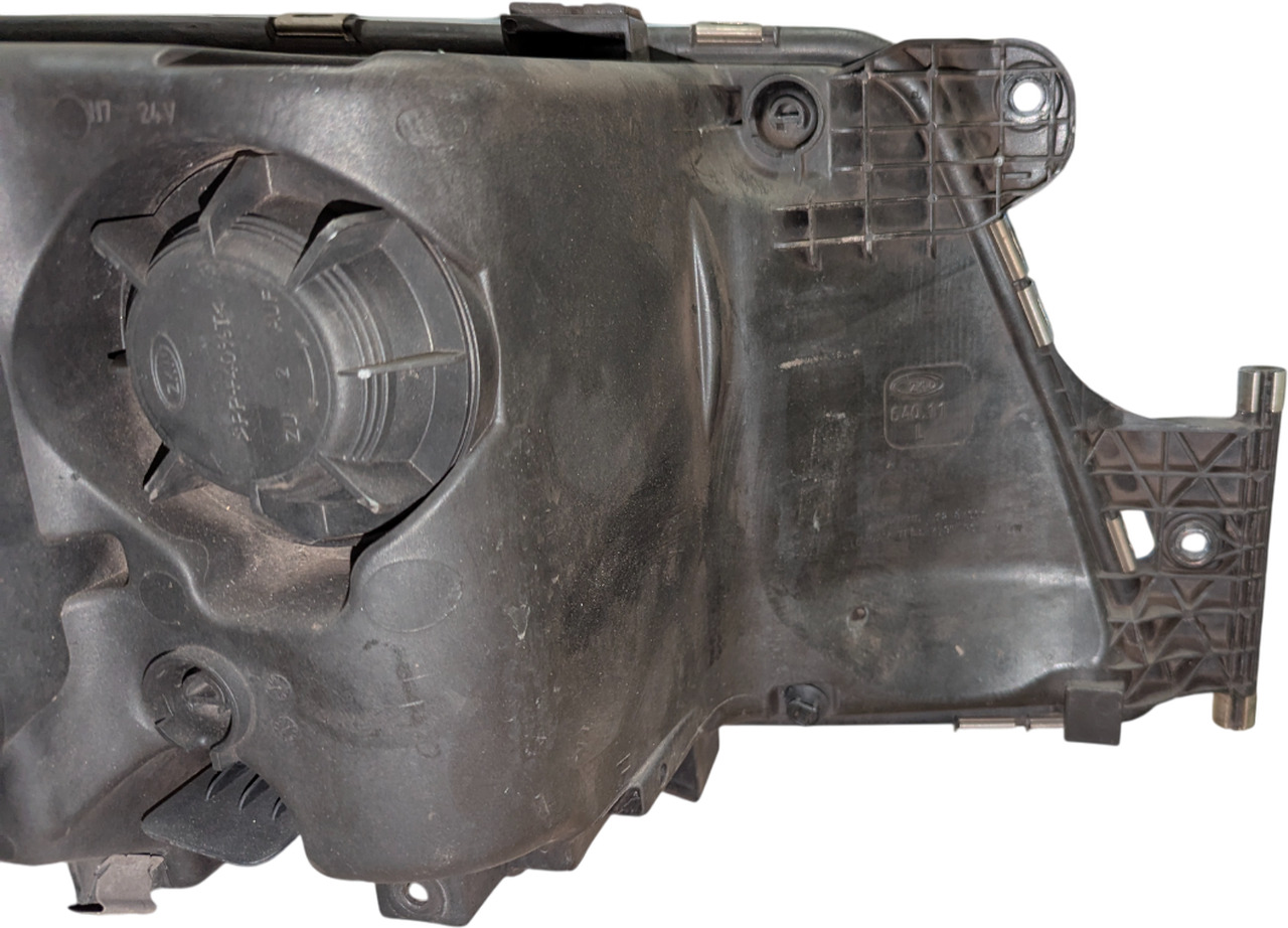 MAN TGX/TGS E6 XENON KOPLAMP GEBRUIKT LINKS 81251016713U - Farol dianteira por Camião: foto 3 MAN TGX/TGS E6 XENON KOPLAMP GEBRUIKT LINKS 81251016713U - Farol dianteira por Camião: foto 3