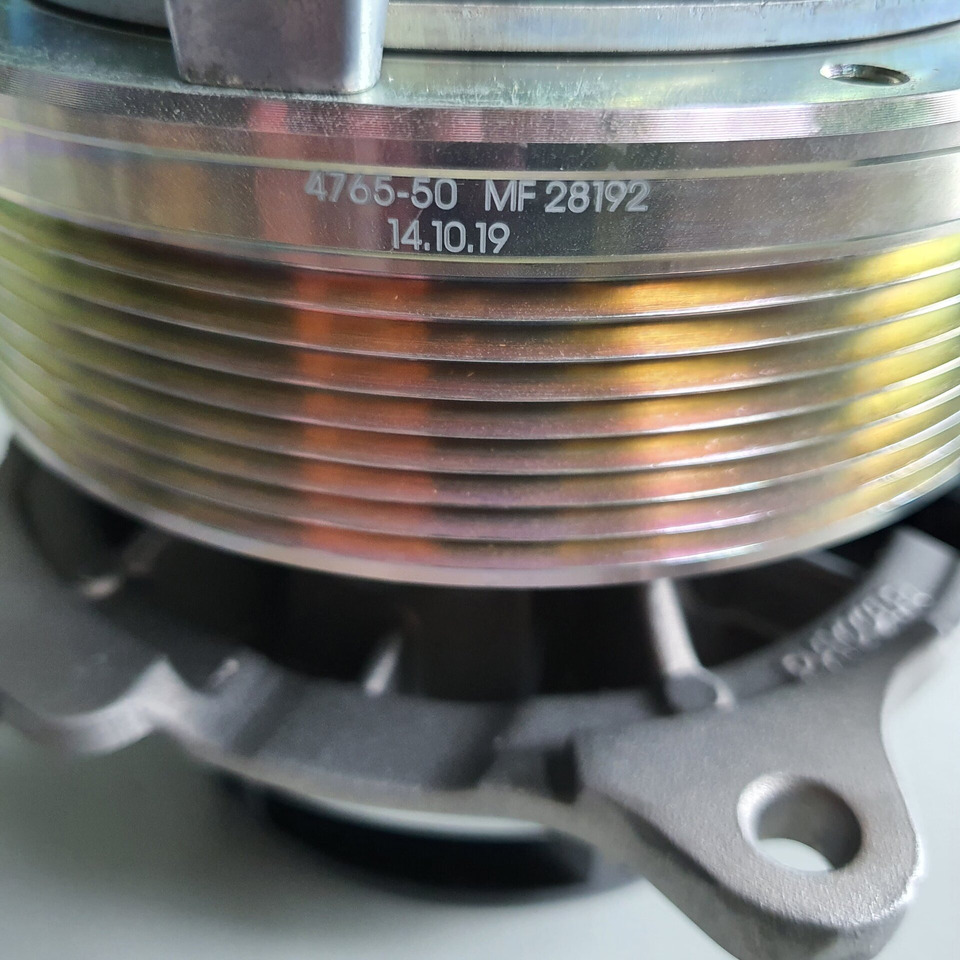WATERPOMP DAF XF/CF EURO 6 XF 106 2104578R 1949540 - Bomba de refrigeração por Camião: foto 3 WATERPOMP DAF XF/CF EURO 6 XF 106 2104578R 1949540 - Bomba de refrigeração por Camião: foto 3