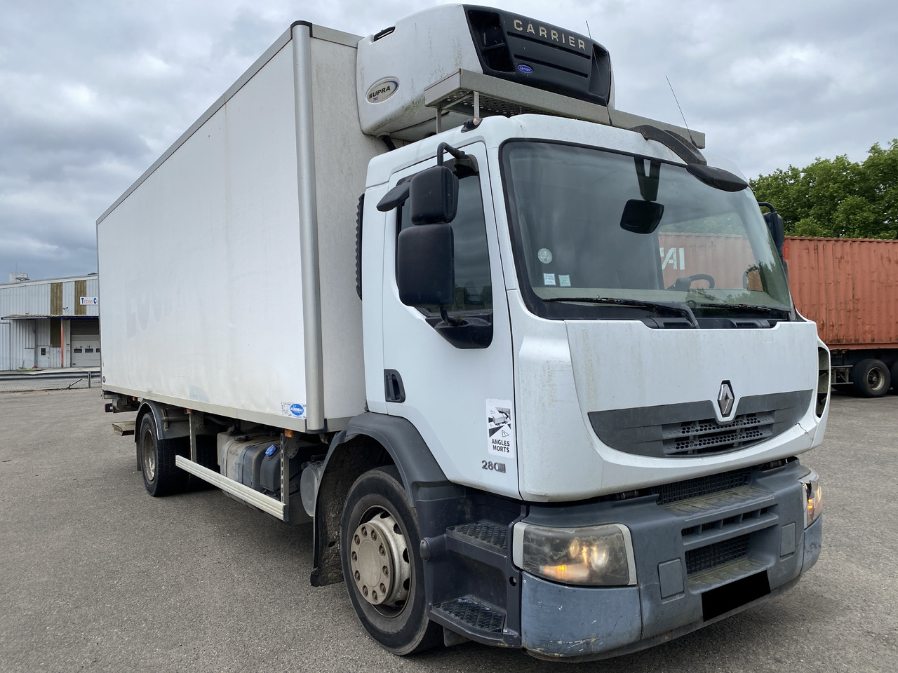 RENAULT PREMIUM 280 - Camião frigorífico: foto 3 RENAULT PREMIUM 280 - Camião frigorífico: foto 3