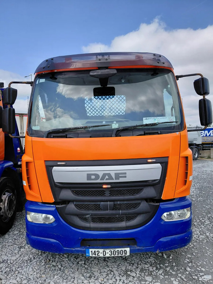 2014 DAF LF Skip Loader X 2 - Camião multibenne: foto 3 2014 DAF LF Skip Loader X 2 - Camião multibenne: foto 3