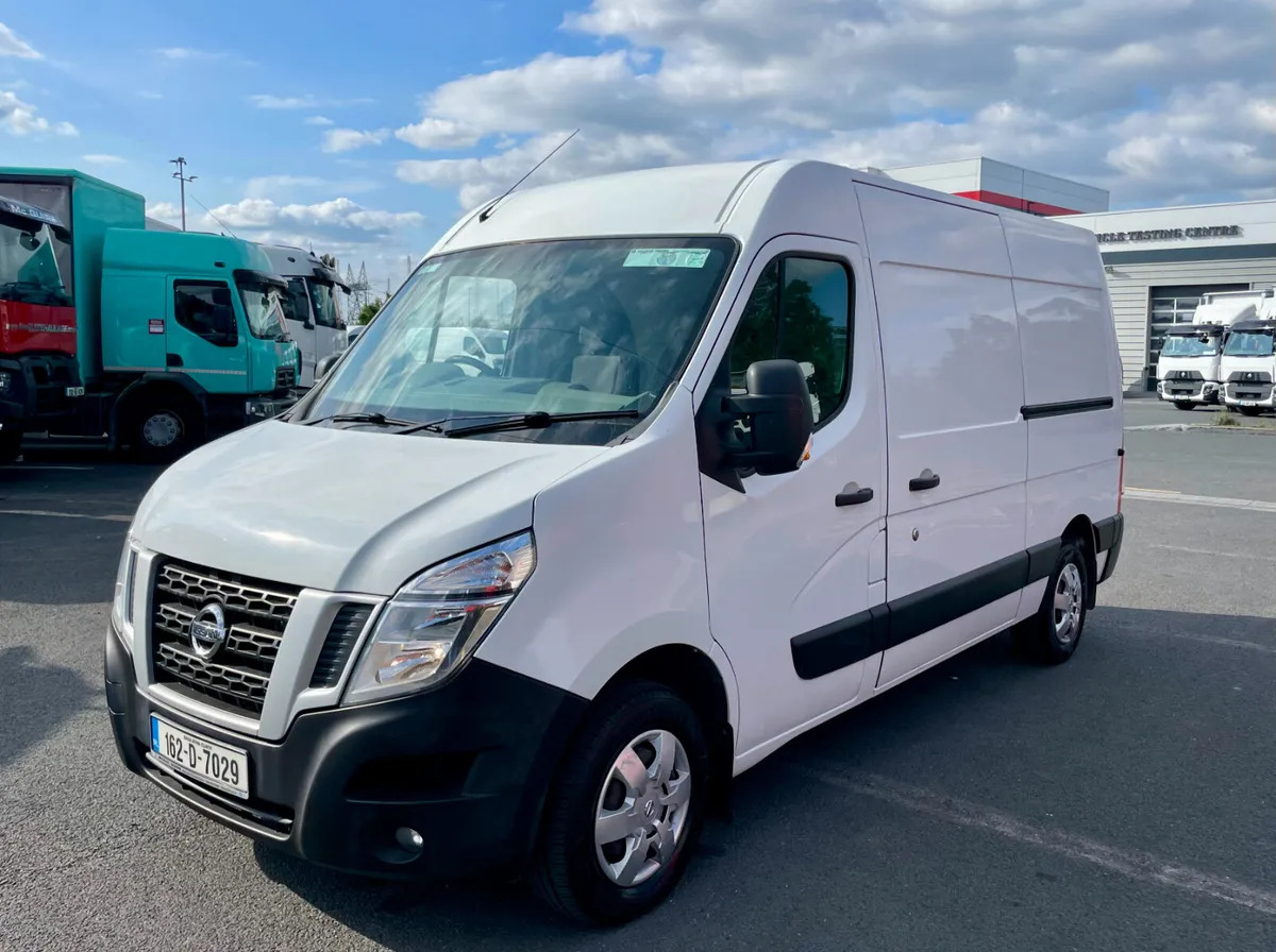 2016 Nissan NV400 - Furgão: foto 4 2016 Nissan NV400 - Furgão: foto 4