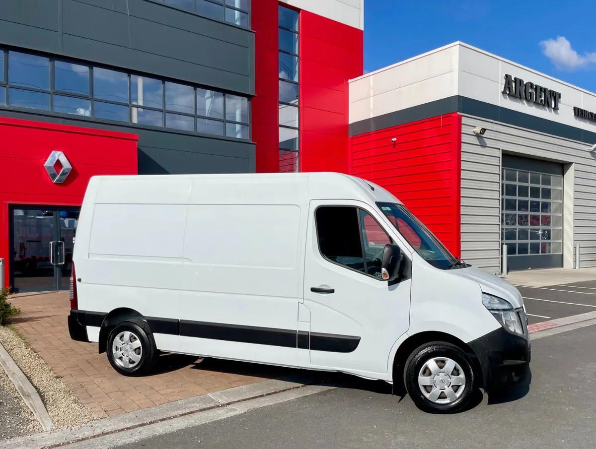 2016 Nissan NV400 - Furgão: foto 1 2016 Nissan NV400 - Furgão: foto 1