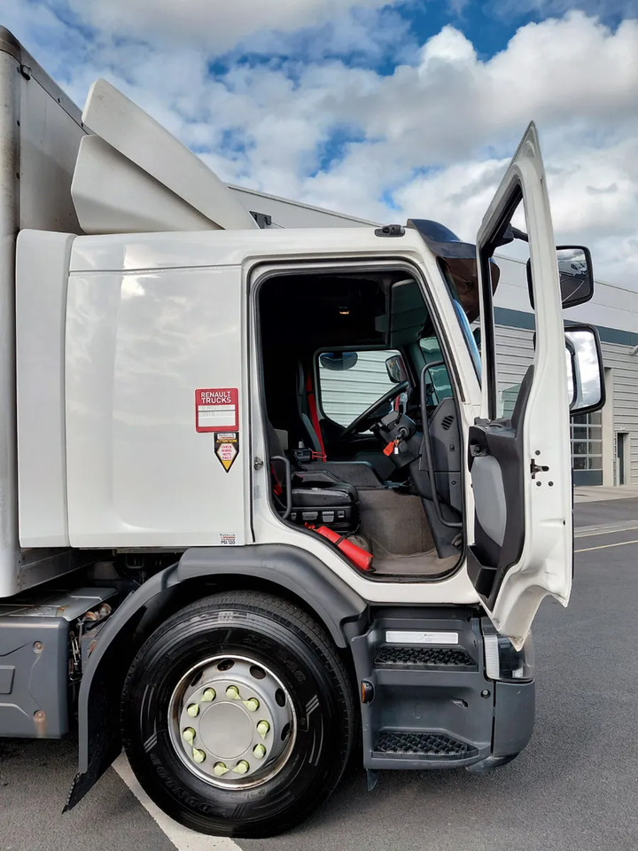 2019 Renault D18 Wide 4×2 18 Tonne - Camião furgão: foto 3 2019 Renault D18 Wide 4×2 18 Tonne - Camião furgão: foto 3