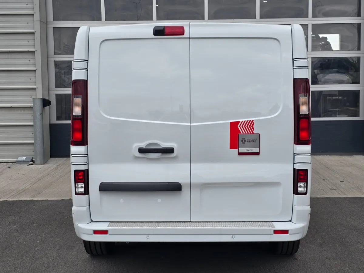Furgão novo NEW Renault Trafic Exclusive 170BHP/150BHP Manual White: foto 14