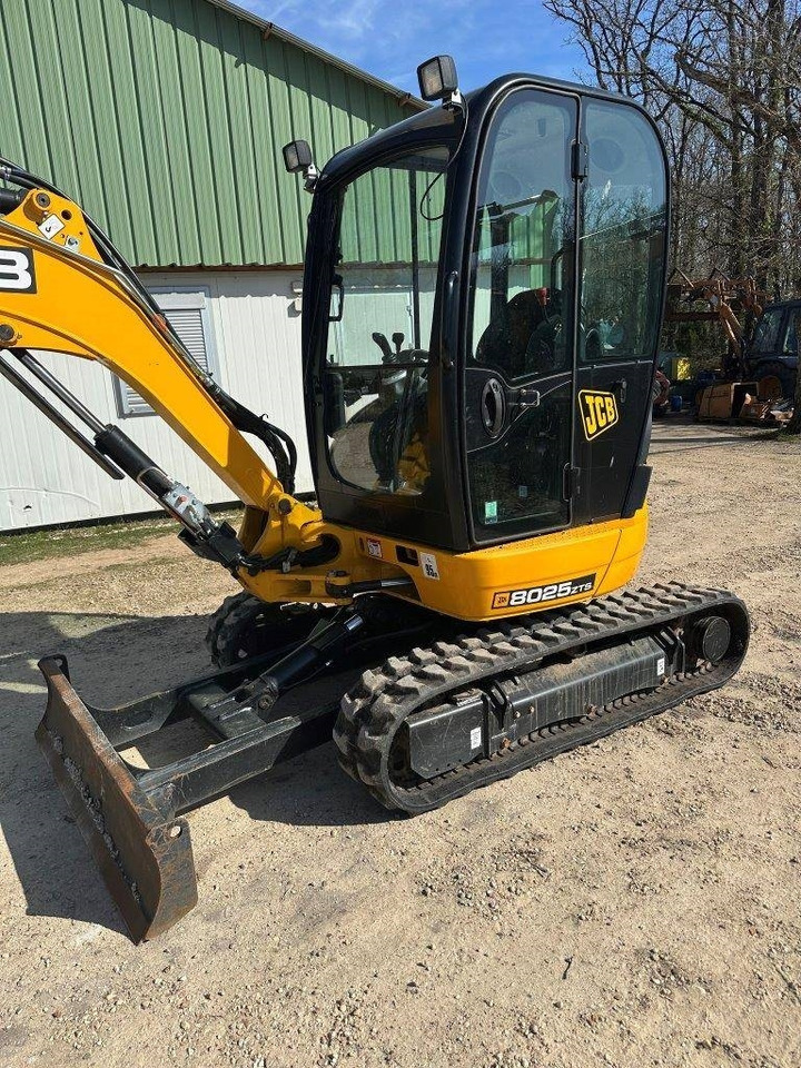JCB 8025 ZTSL - Mini escavadeira: foto 2 JCB 8025 ZTSL - Mini escavadeira: foto 2