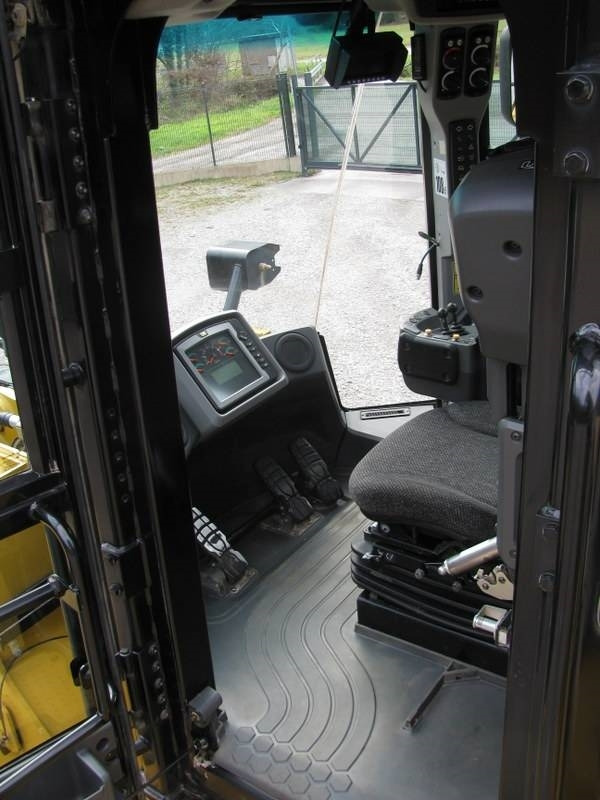 Pá carregadora de rodas CAT 966K Top stanje: foto 18 Pá carregadora de rodas CAT 966K Top stanje: foto 18