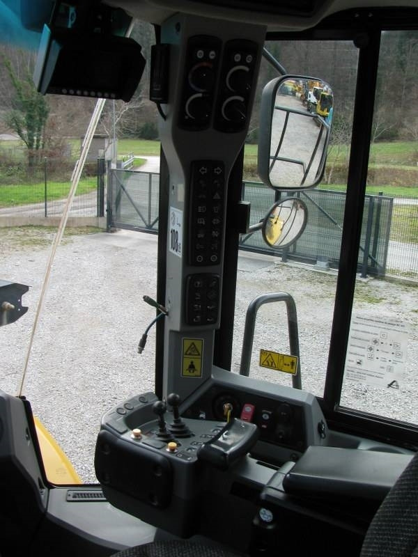 Pá carregadora de rodas CAT 966K Top stanje: foto 20 Pá carregadora de rodas CAT 966K Top stanje: foto 20