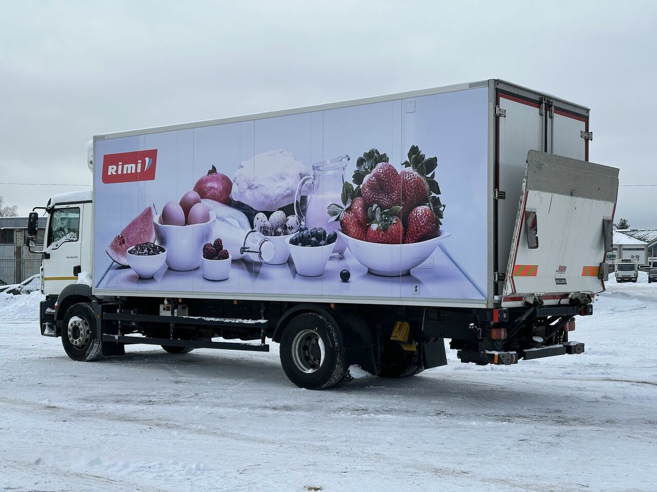 MAN TGM 18.290 - Camião frigorífico: foto 2 MAN TGM 18.290 - Camião frigorífico: foto 2