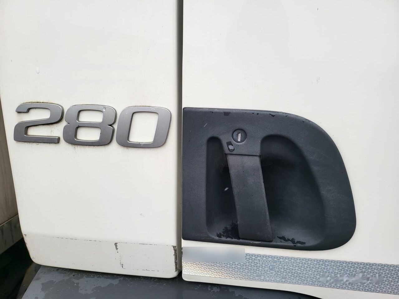 Camião frigorífico Volvo FL 280: foto 8