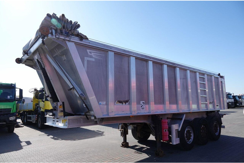 Benalu WYWROTKA ALUMINIOWA 28 M3 / OŚ PODNOSZONA / WAGA 5100 KG - Semi-reboque basculante: foto 3 Benalu WYWROTKA ALUMINIOWA 28 M3 / OŚ PODNOSZONA / WAGA 5100 KG - Semi-reboque basculante: foto 3