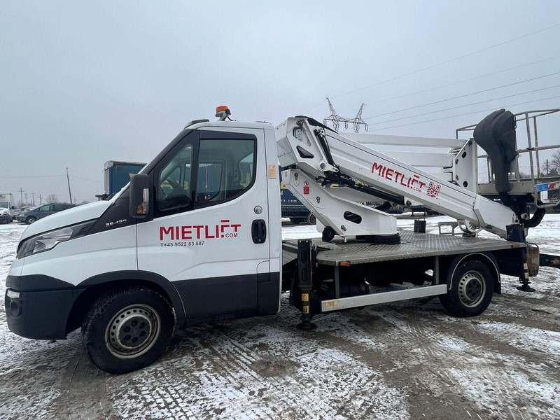 Iveco Daily 35-120 Oil & Steel Snake 2010 H Plus 20 m - Lifting Baske - Camião, Camião grua: foto 5 Iveco Daily 35-120 Oil & Steel Snake 2010 H Plus 20 m - Lifting Baske - Camião, Camião grua: foto 5