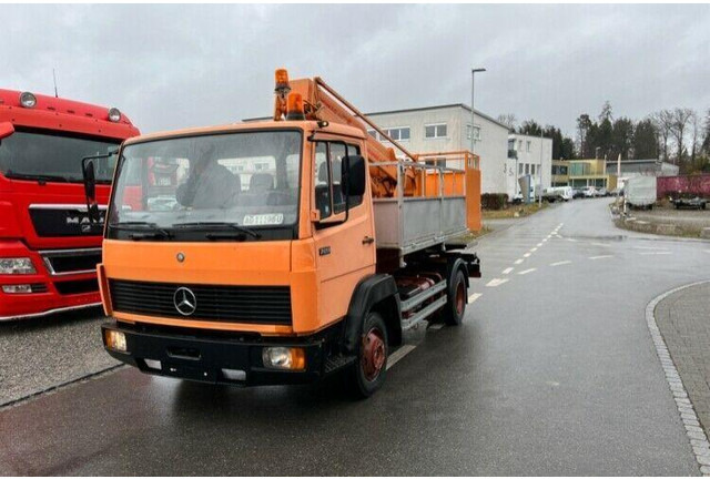 Mercedes-Benz 709 Bucket truck Wumag 14 m - Camião, Camião grua: foto 1 Mercedes-Benz 709 Bucket truck Wumag 14 m - Camião, Camião grua: foto 1