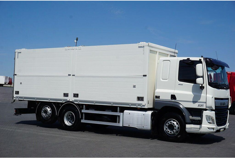 DAF CF / 400 / ACC / EURO 6 / PRZEWOZU NAPOJÓW / OŚ SKRĘTNA - Camião frigorífico: foto 4 DAF CF / 400 / ACC / EURO 6 / PRZEWOZU NAPOJÓW / OŚ SKRĘTNA - Camião frigorífico: foto 4