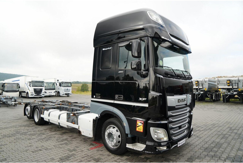 DAF XF 480 / BDF / 6X2 / SSC / I-PARK COOL / OŚ PODNOSZONA / PO KONT - Camião de lona: foto 5 DAF XF 480 / BDF / 6X2 / SSC / I-PARK COOL / OŚ PODNOSZONA / PO KONT - Camião de lona: foto 5