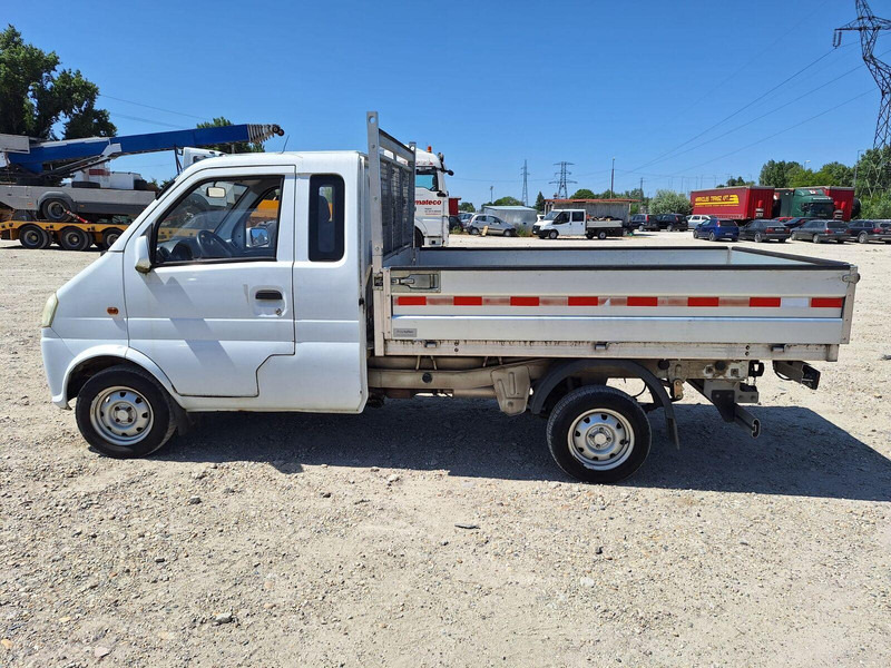 DFSK Docar 4x4x - Pritsche - Carrinha de caixa aberta: foto 5 DFSK Docar 4x4x - Pritsche - Carrinha de caixa aberta: foto 5