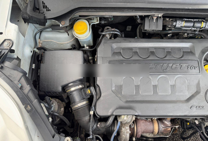 Carrinha frigorífica Fiat Doblò Multijet 1,6 Mit: foto 15 Carrinha frigorífica Fiat Doblò Multijet 1,6 Mit: foto 15