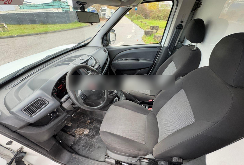 Carrinha frigorífica Fiat Doblò Multijet 1,6 Mit: foto 18 Carrinha frigorífica Fiat Doblò Multijet 1,6 Mit: foto 18