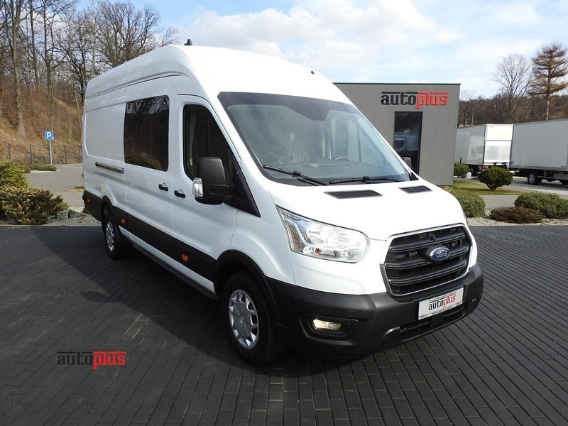 Ford TRANSIT FURGON BRYGADÓWKA 6 MIEJSC TEMPOMAT LEDY KLIMATYZACJA - Minibus, Furgão de passageiros: foto 1 Ford TRANSIT FURGON BRYGADÓWKA 6 MIEJSC TEMPOMAT LEDY KLIMATYZACJA - Minibus, Furgão de passageiros: foto 1