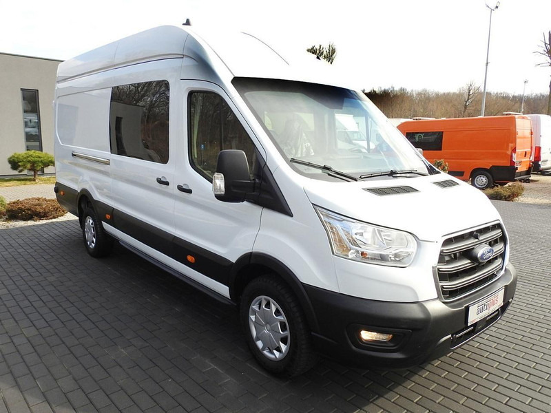 Ford TRANSIT FURGON BRYGADÓWKA 6 MIEJSC TEMPOMAT LEDY KLIMATYZACJA - Minibus, Furgão de passageiros: foto 4 Ford TRANSIT FURGON BRYGADÓWKA 6 MIEJSC TEMPOMAT LEDY KLIMATYZACJA - Minibus, Furgão de passageiros: foto 4