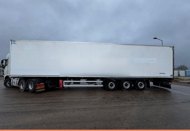 Fruehauf FST 4 FC - Semi-reboque frigorífico: foto 2 Fruehauf FST 4 FC - Semi-reboque frigorífico: foto 2