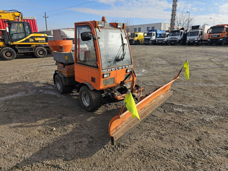 Holder 0240 snow plow+salt spreader - Veículo limpa-neves: foto 1 Holder 0240 snow plow+salt spreader - Veículo limpa-neves: foto 1
