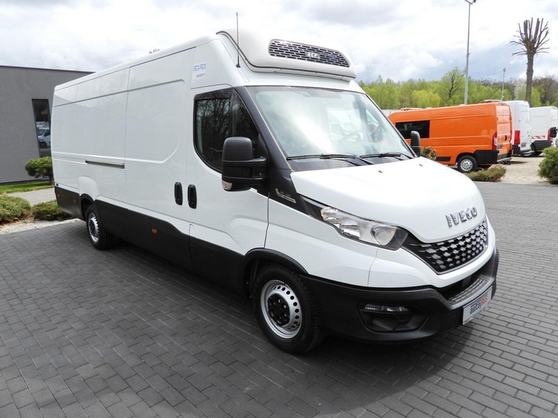 Iveco DAILY 35S14 FURGON CHŁODNIA 0*C ZASILANIE 230V TEMPOMAT AUTOMAT - Carrinha frigorífica: foto 4 Iveco DAILY 35S14 FURGON CHŁODNIA 0*C ZASILANIE 230V TEMPOMAT AUTOMAT - Carrinha frigorífica: foto 4