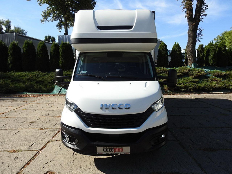 Iveco DAILY 50C18 PLANDEKA WINDA 10 PALET WEBASTO TEMPOMAT NAWIGACJA K - Carrinha de lona: foto 5 Iveco DAILY 50C18 PLANDEKA WINDA 10 PALET WEBASTO TEMPOMAT NAWIGACJA K - Carrinha de lona: foto 5