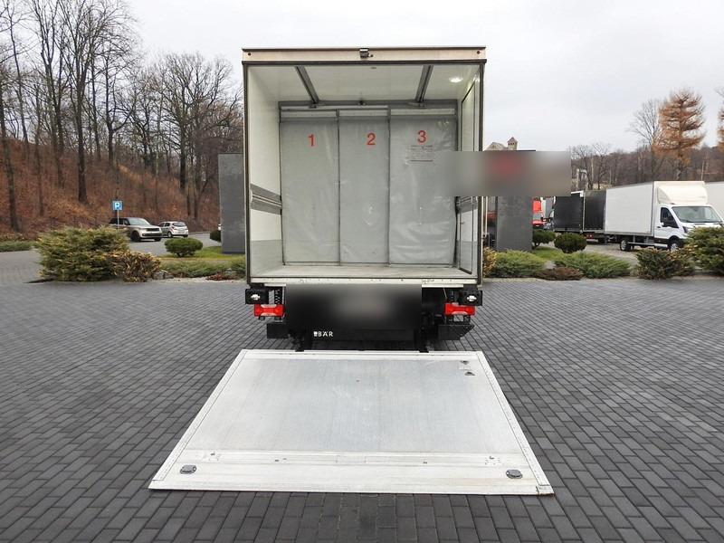 Carrinha frigorífica Iveco DAILY 70C17 CHŁODNIA 0*C WINDA 9 PALET ZASILANIE 230V TEMPOMAT K: foto 13