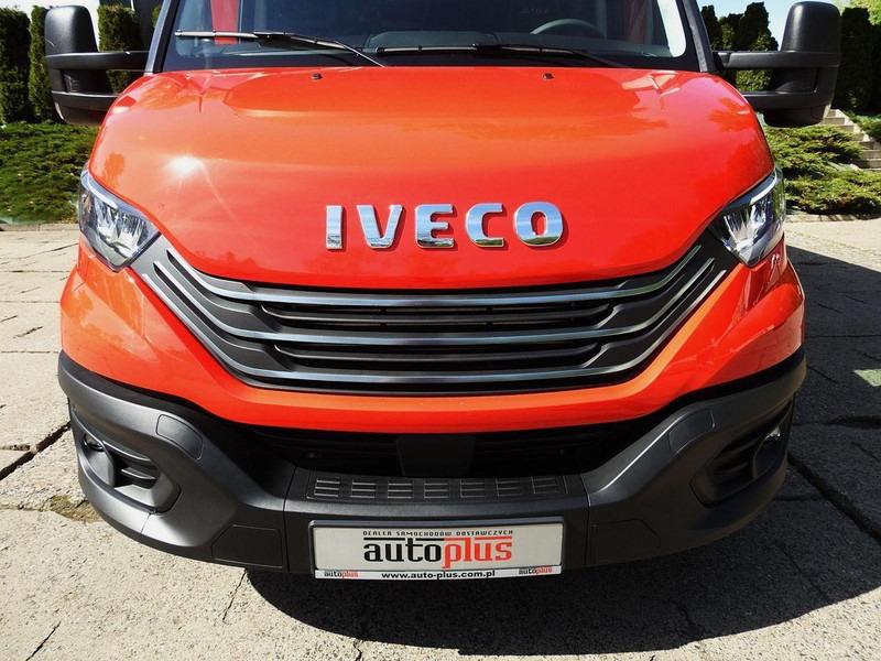 Leasing de Iveco DAILY NOWY 35S18 CONNECT PLANDEKA 10 PALET WEBASTO KLIMATYZACJA Iveco DAILY NOWY 35S18 CONNECT PLANDEKA 10 PALET WEBASTO KLIMATYZACJA: foto 14 Leasing de Iveco DAILY NOWY 35S18 CONNECT PLANDEKA 10 PALET WEBASTO KLIMATYZACJA Iveco DAILY NOWY 35S18 CONNECT PLANDEKA 10 PALET WEBASTO KLIMATYZACJA: foto 14