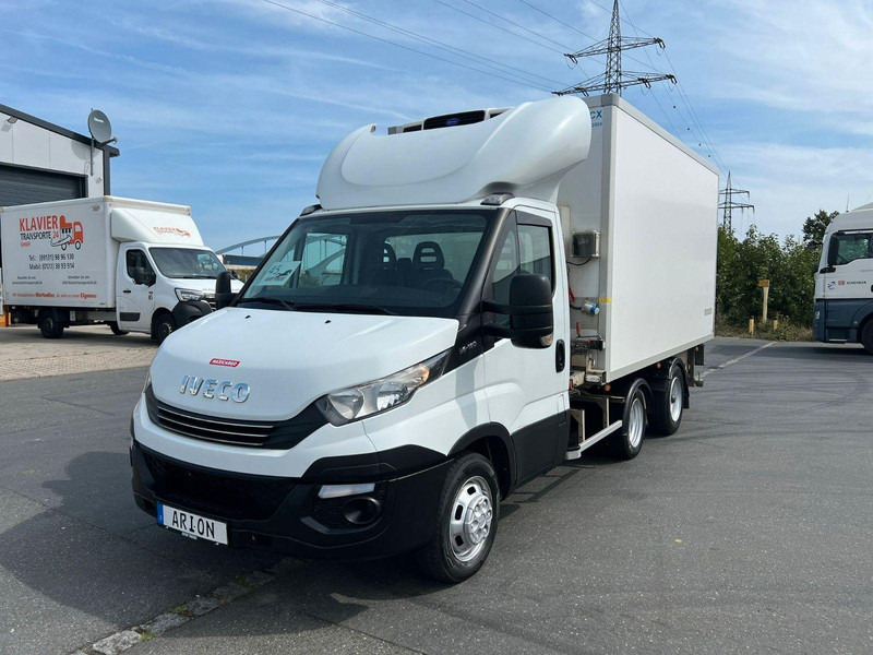 Iveco Daily 35C18 Maxicargo Clixtar Refrigerated Carrier Pulsor 400 - Carrinha frigorífica: foto 1 Iveco Daily 35C18 Maxicargo Clixtar Refrigerated Carrier Pulsor 400 - Carrinha frigorífica: foto 1