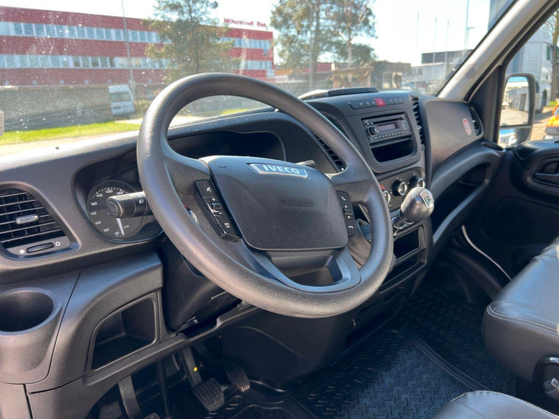 Carrinha de lona Iveco Daily 35S14 Curtain side: foto 11 Carrinha de lona Iveco Daily 35S14 Curtain side: foto 11